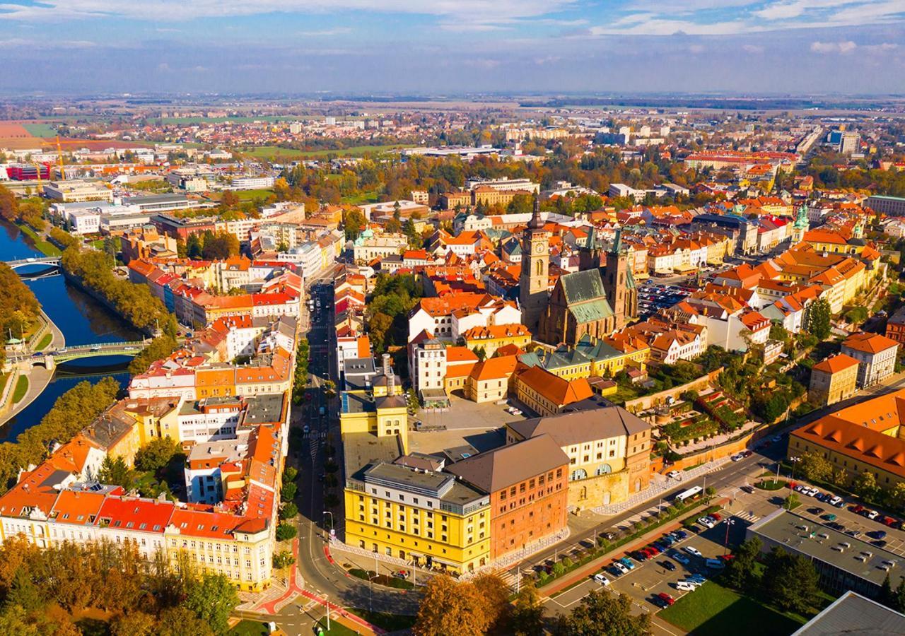 House Hotel Hradec Králové Екстериор снимка