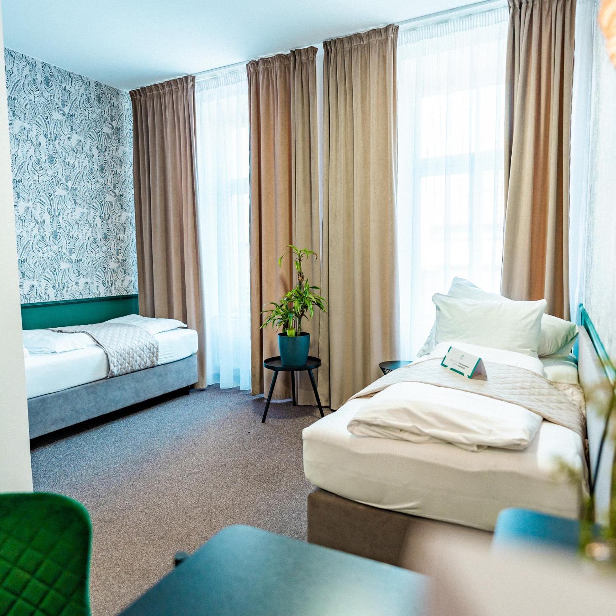 House Hotel Hradec Králové Екстериор снимка