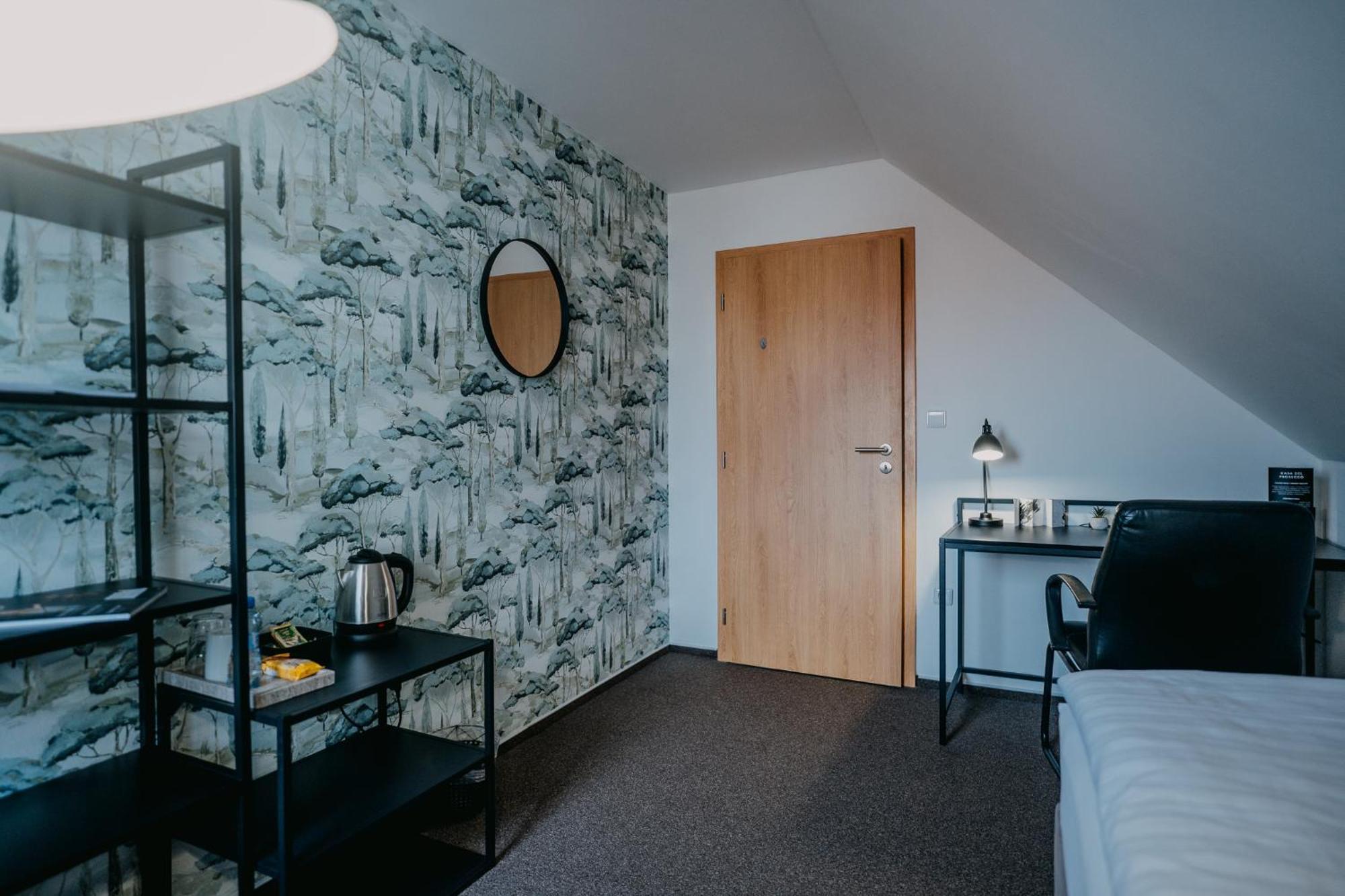 House Hotel Hradec Králové Екстериор снимка
