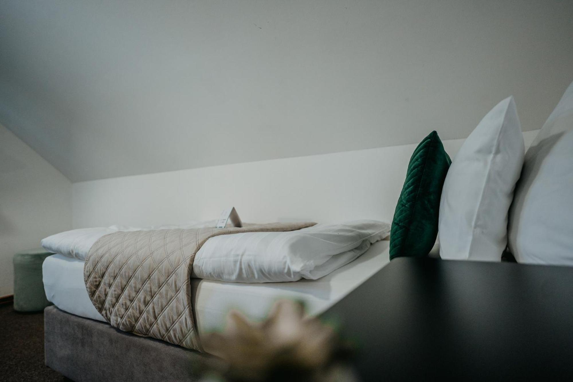 House Hotel Hradec Králové Екстериор снимка