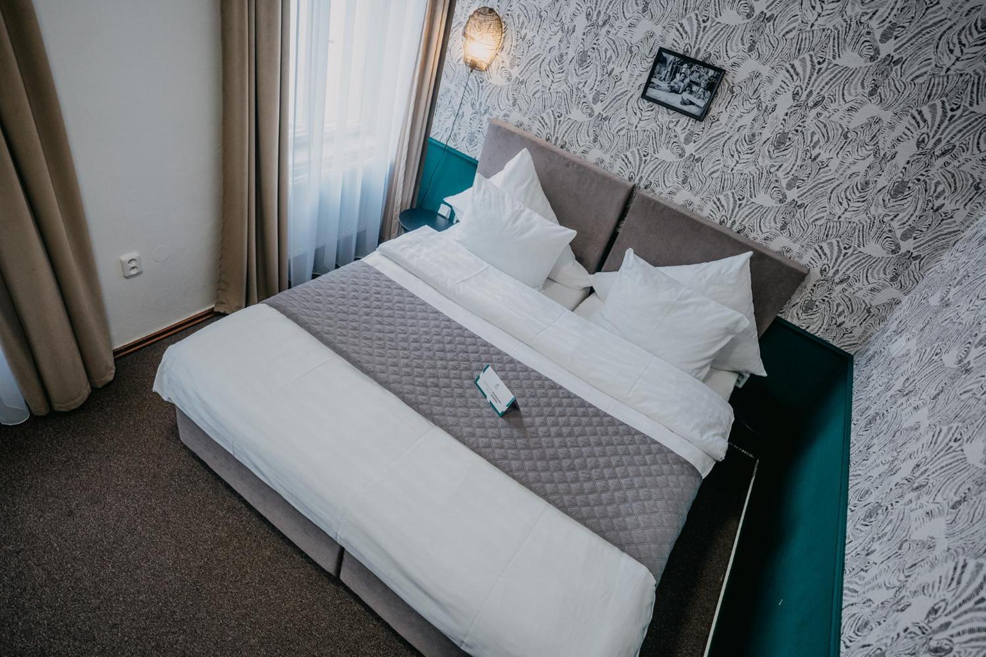 House Hotel Hradec Králové Екстериор снимка